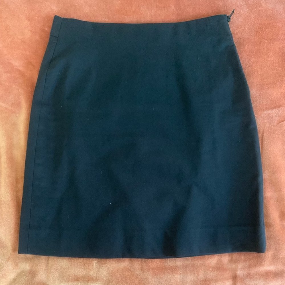 Everlane || almost-mini skirt